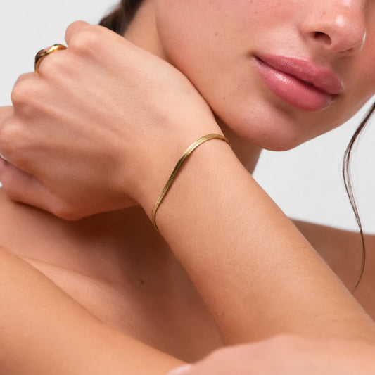 Essential Herringbone Bracelet