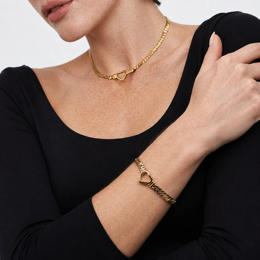 Open Heart Curb Chain Bracelet